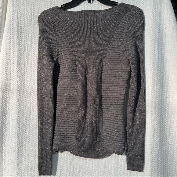 inc international concepts / grey and silver long sleeve deep v neck sweater - Picture 4 of 8